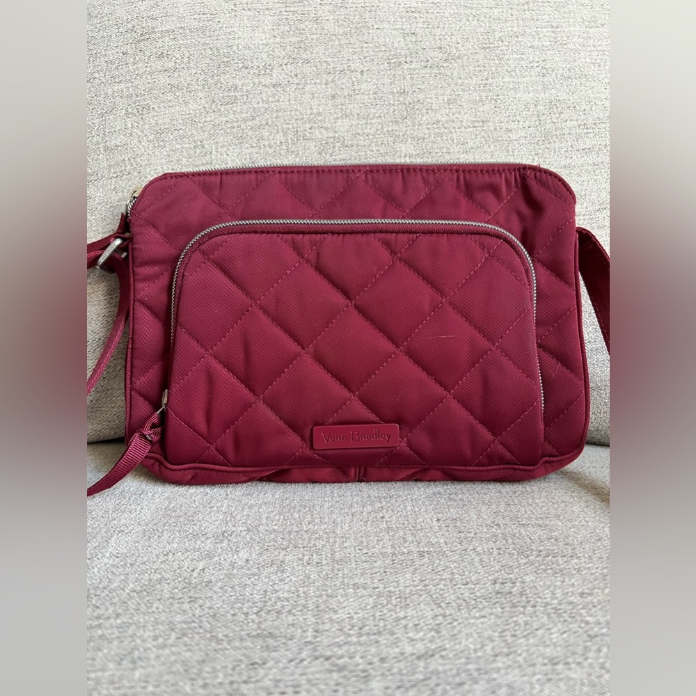 Vera Bradley Performance Twill Iconic RFID Little Hipster – Berry Red